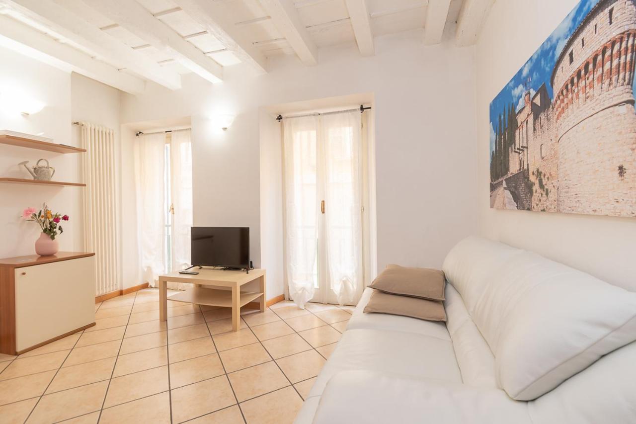 Appartamento Bilocale 1 Piazza Vittoria - Affitti Brevi Italia Brescia Eksteriør billede