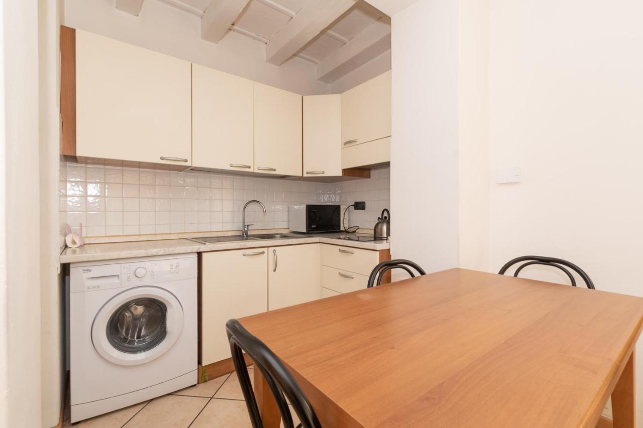 Appartamento Bilocale 1 Piazza Vittoria - Affitti Brevi Italia Brescia Eksteriør billede