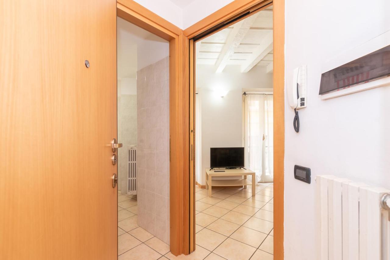 Appartamento Bilocale 1 Piazza Vittoria - Affitti Brevi Italia Brescia Eksteriør billede